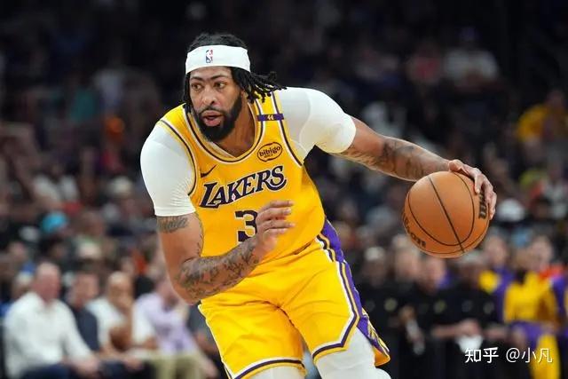 意甲-莫拉塔破门 AC米兰主场1-1卡利亚里