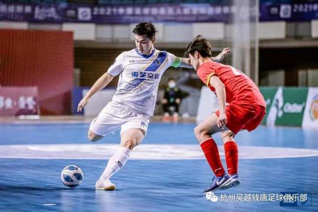 榜眼探花大战！火箭探花完胜 奇才榜眼14投4中